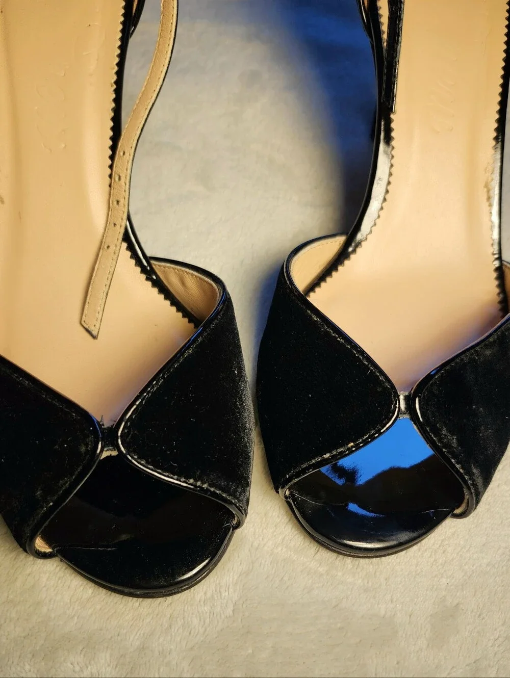 Rylie Peep Toe Heels In Velvet Black